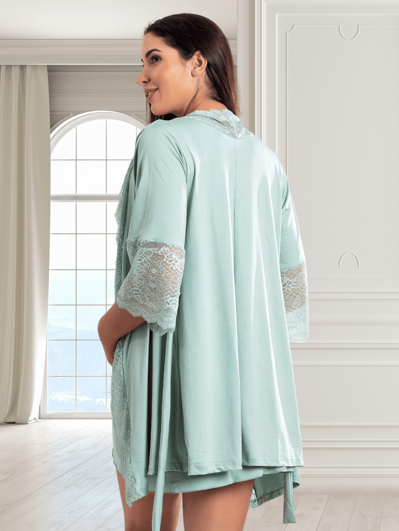 KIT CAMISOLA AMAMENTAÇÃO E ROBE LUXO