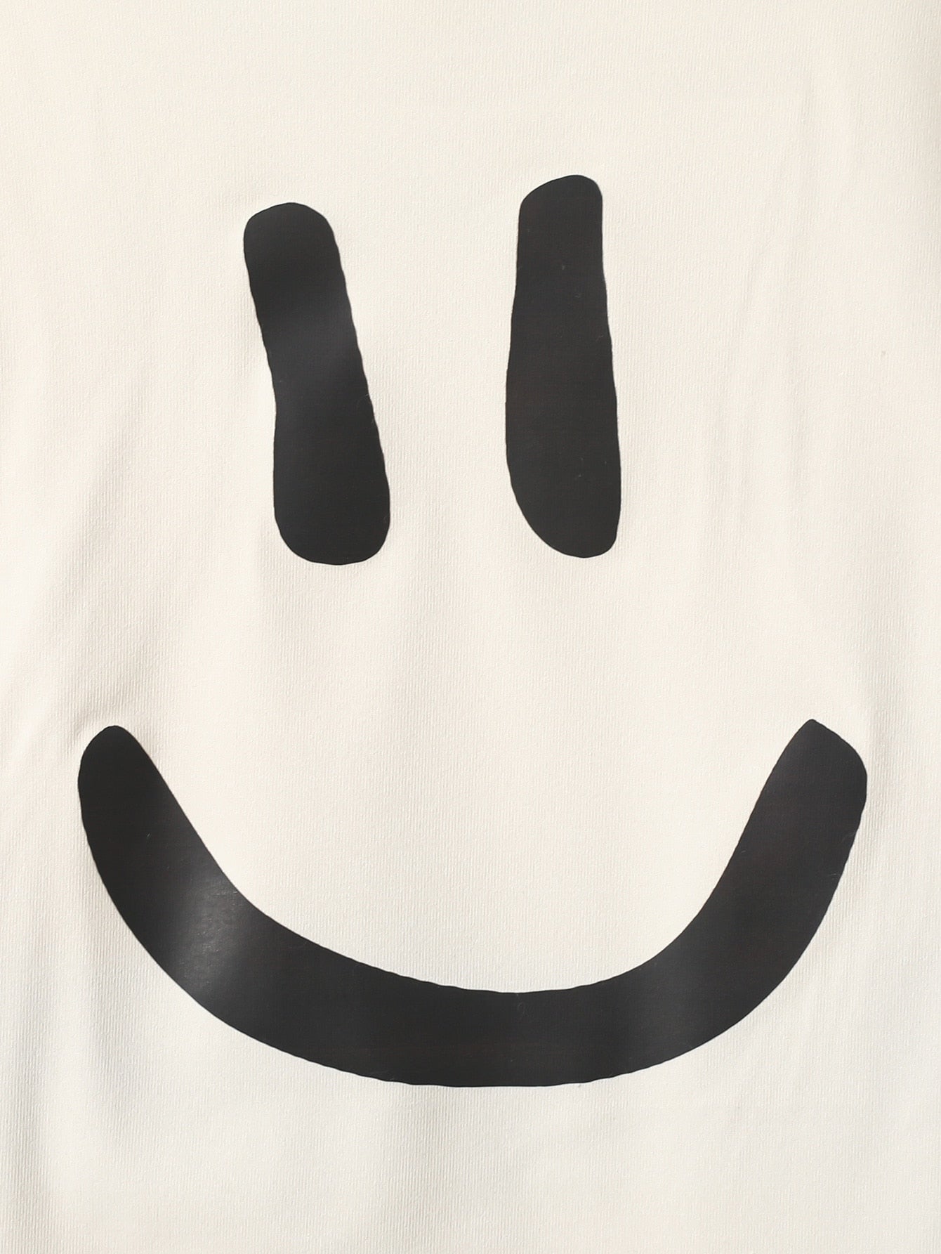 2 peças Jogo de camisa de manga curta e short estampado de cor sólida casual para meninos jovens com estampa de rosto sorridente, adequado para o verão, lazer, festas, uso diário, escola, viagens, encontros
