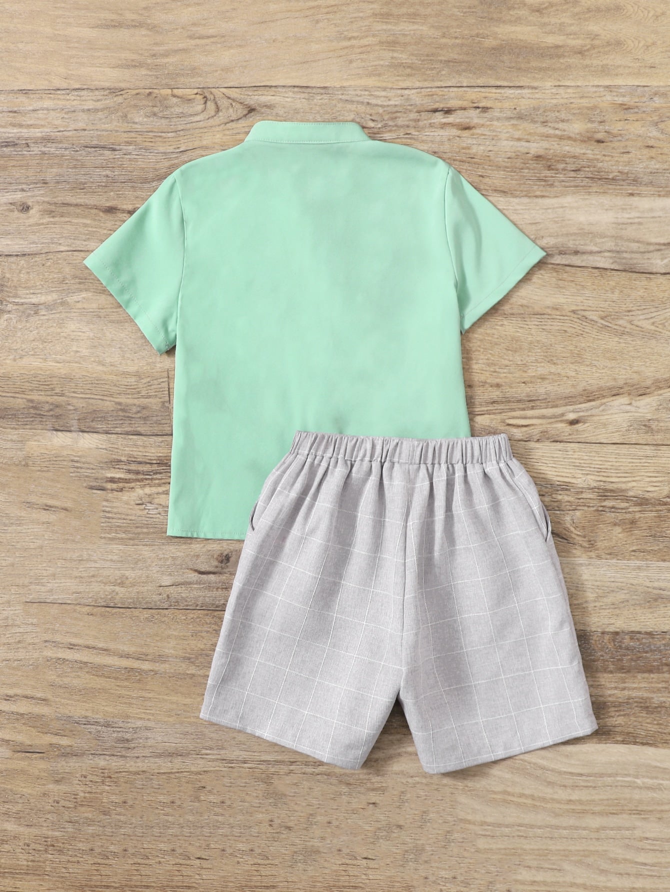 Camisa Com Detalhe De Remendo E Shorts Com Estampa Xadrez Para Menino Jovem