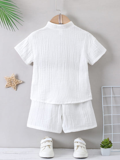 Conjunto Menino Branco Monocromático Férias Minimalista Ocasional Set Com Suporte Gola E Manga Regular Para Verão