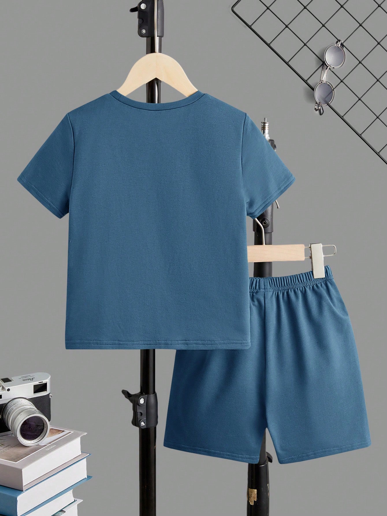 Conjunto Casual De 2 Peças Camiseta E Shorts Com Estampa De Urso Para Menino Jovem, Cor Sólida
