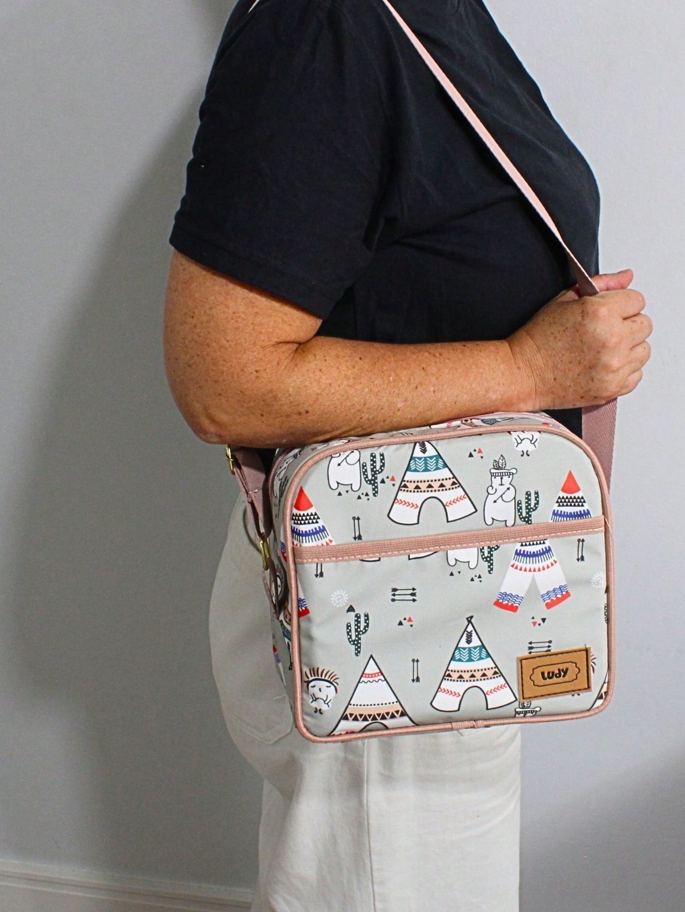 Mochila Maternidade Frasqueira lancheira Bebê Menino menina Escolinha creche
