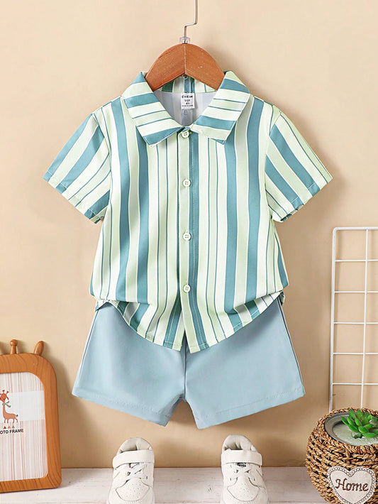 Camisa Listrada De Manga Curta E Short Para Meninos Jovens