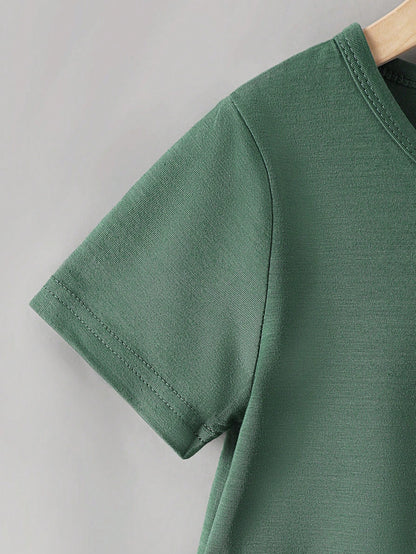 Conjunto De Camiseta De Manga Curta Simples Estilo Universitário E Calça Listrada Para Menino Jovem No Verão