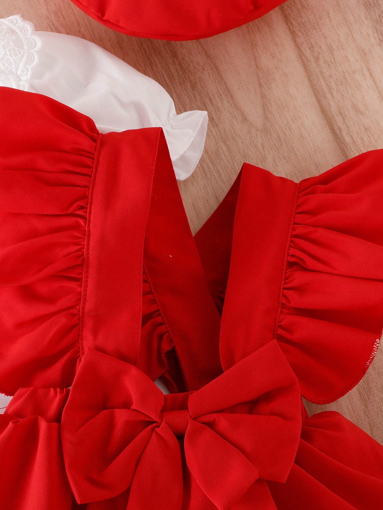 Conjunto De Top De Manga Puff Com Gola De Renda Para Bebê Menina E Vestido Com Bainha De Babados