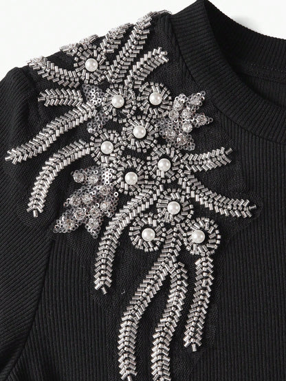 Camiseta Feminina Decorada Com Pérolas