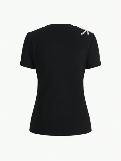 Camiseta Feminina Decorada Com Pérolas