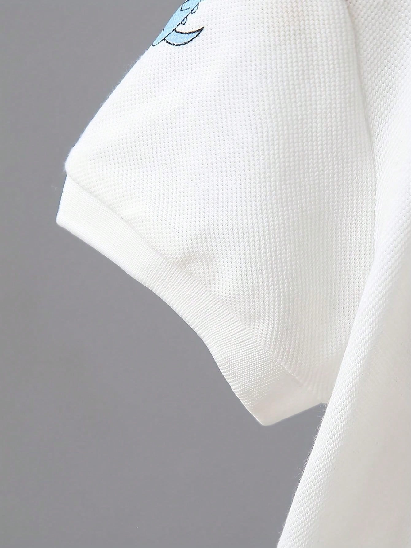 Conjunto de 2 peças de roupas casuais com Top polo de manga curta com estampa de dinossauro e calça curta sólida para meninos, na moda.