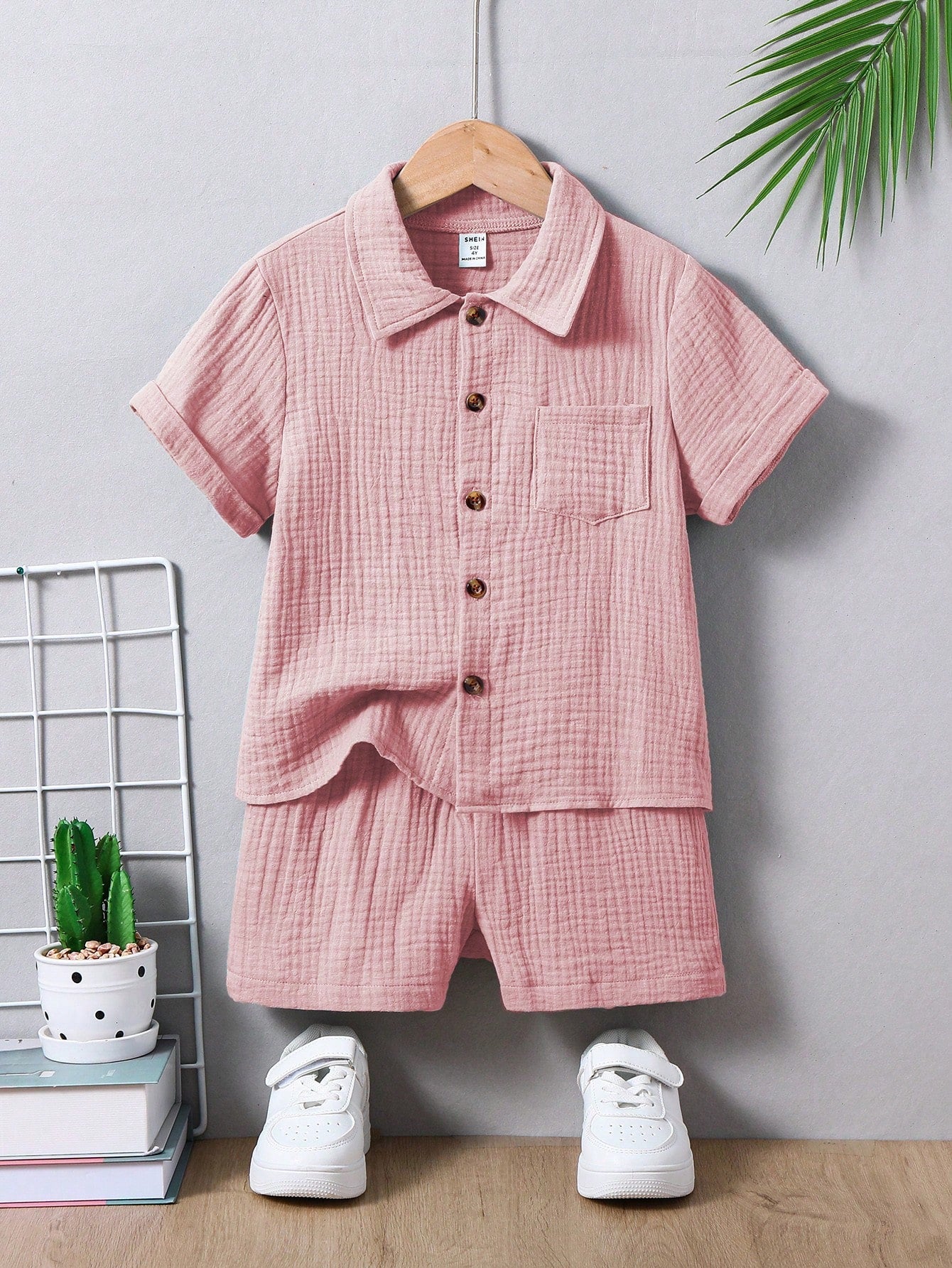 Vintaside Kids 2 peças Conjunto Camisa de Manga Curta de Algodão Casual e Shorts para Meninos Jovens, Adequado para Uso Diário, Escola, Brincadeiras ao Ar Livre na Primavera e Verão