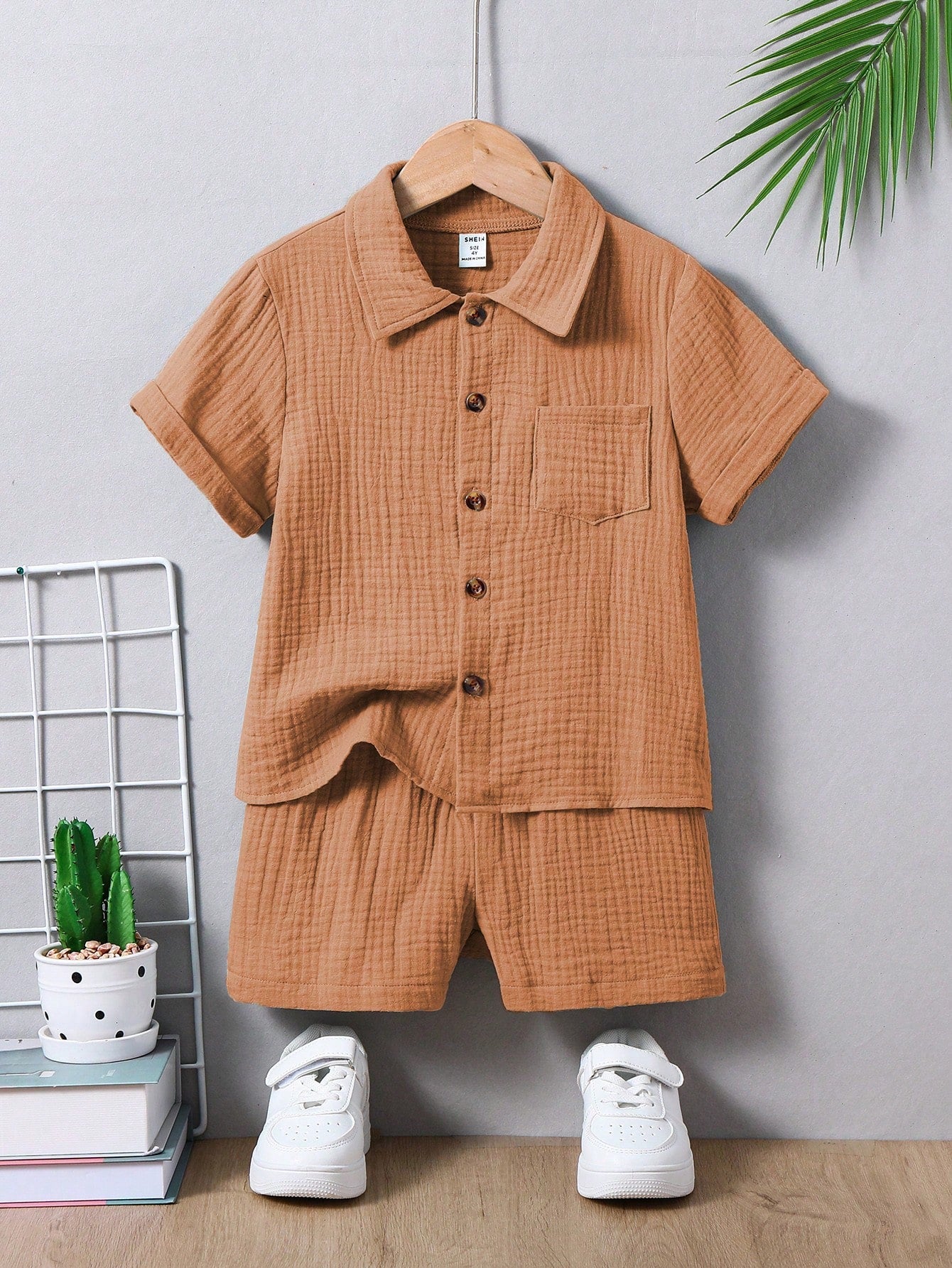 Vintaside Kids 2 peças Conjunto Camisa de Manga Curta de Algodão Casual e Shorts para Meninos Jovens, Adequado para Uso Diário, Escola, Brincadeiras ao Ar Livre na Primavera e Verão