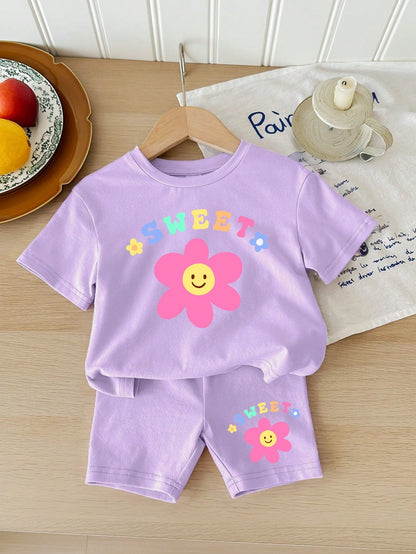 Conjunto Verão para Bebê Menina – Camiseta Manga Curta e Shorts com Estampa Floral