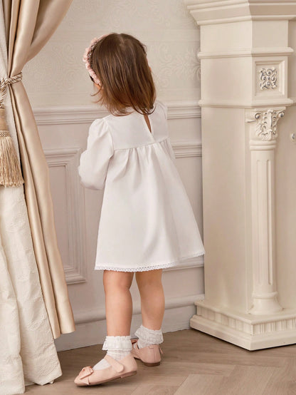 Vestido para Bebês Meninas com Decoração de Flor