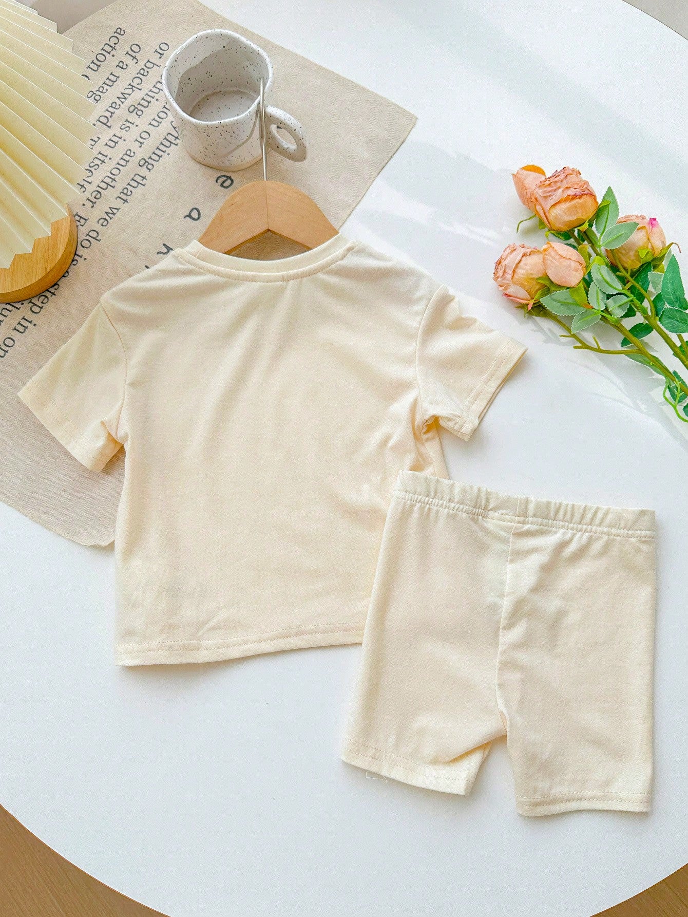 Conjunto Casual de Shorts de Manga Curta com Estampa de Letra Minimalista para Bebê Menina, Mistura de Algodão de Verão