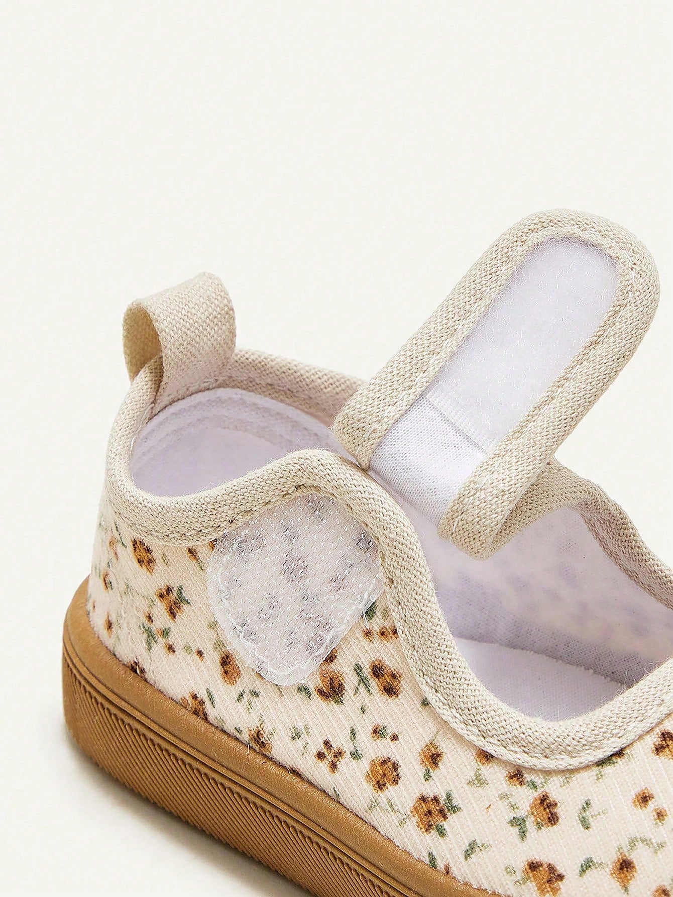 Sapatilhas Infantis Com Design De Flores Fashion, Moderno, Quente, Bonito, Confortável E Casual (padrão Aleatório)
