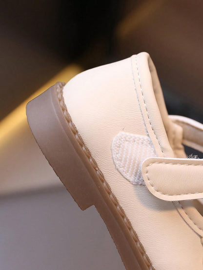 1 Par de Sapatos Planos de Couro Bordados para Bebês Meninas, Sola Macia e Anti-Derrapante