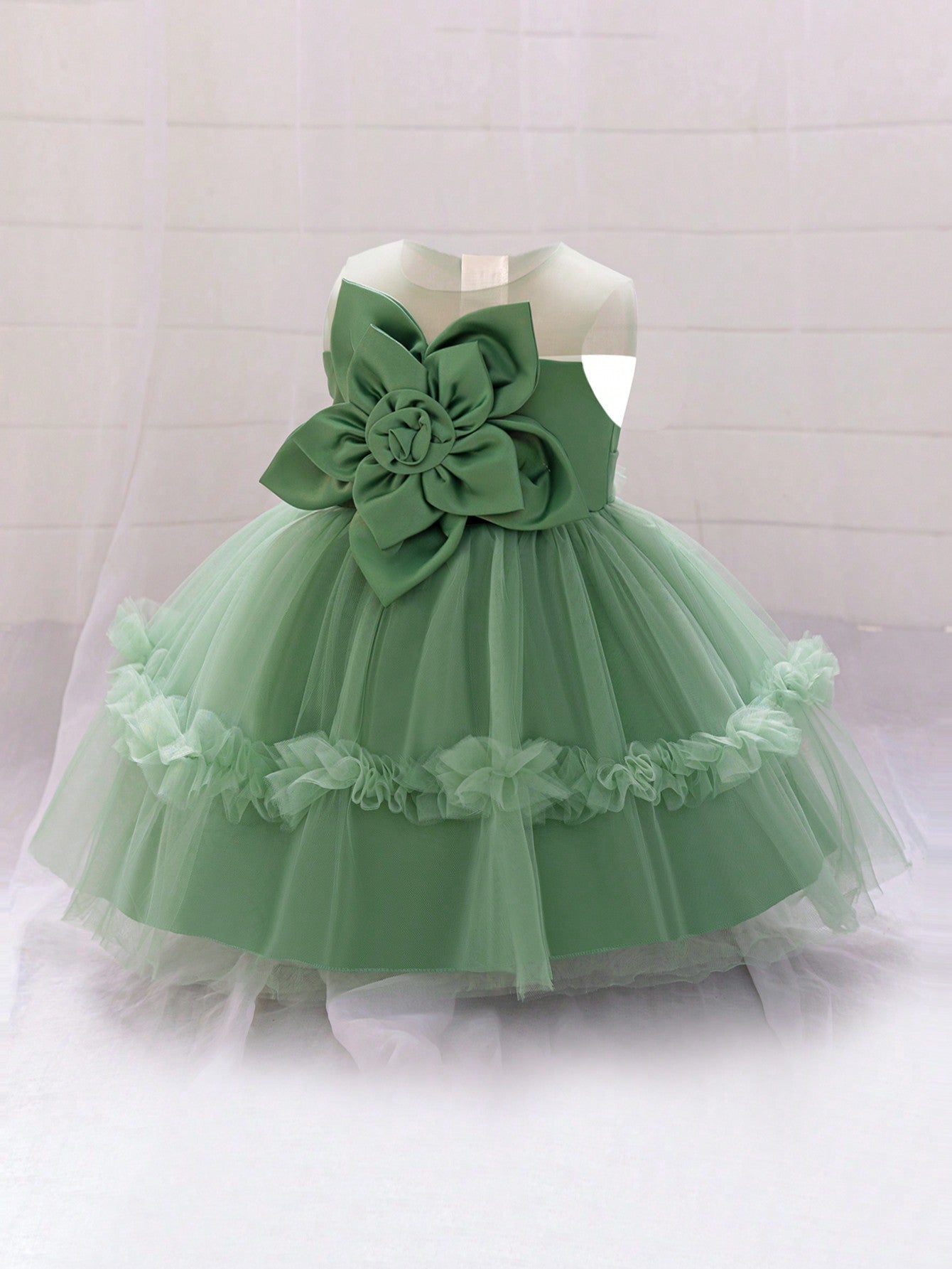 Vestido de Festa de Dama de Honra Infantil com Flor de Tule de Cetim, Vestido de Princesa Encantador para Eventos e Casamentos