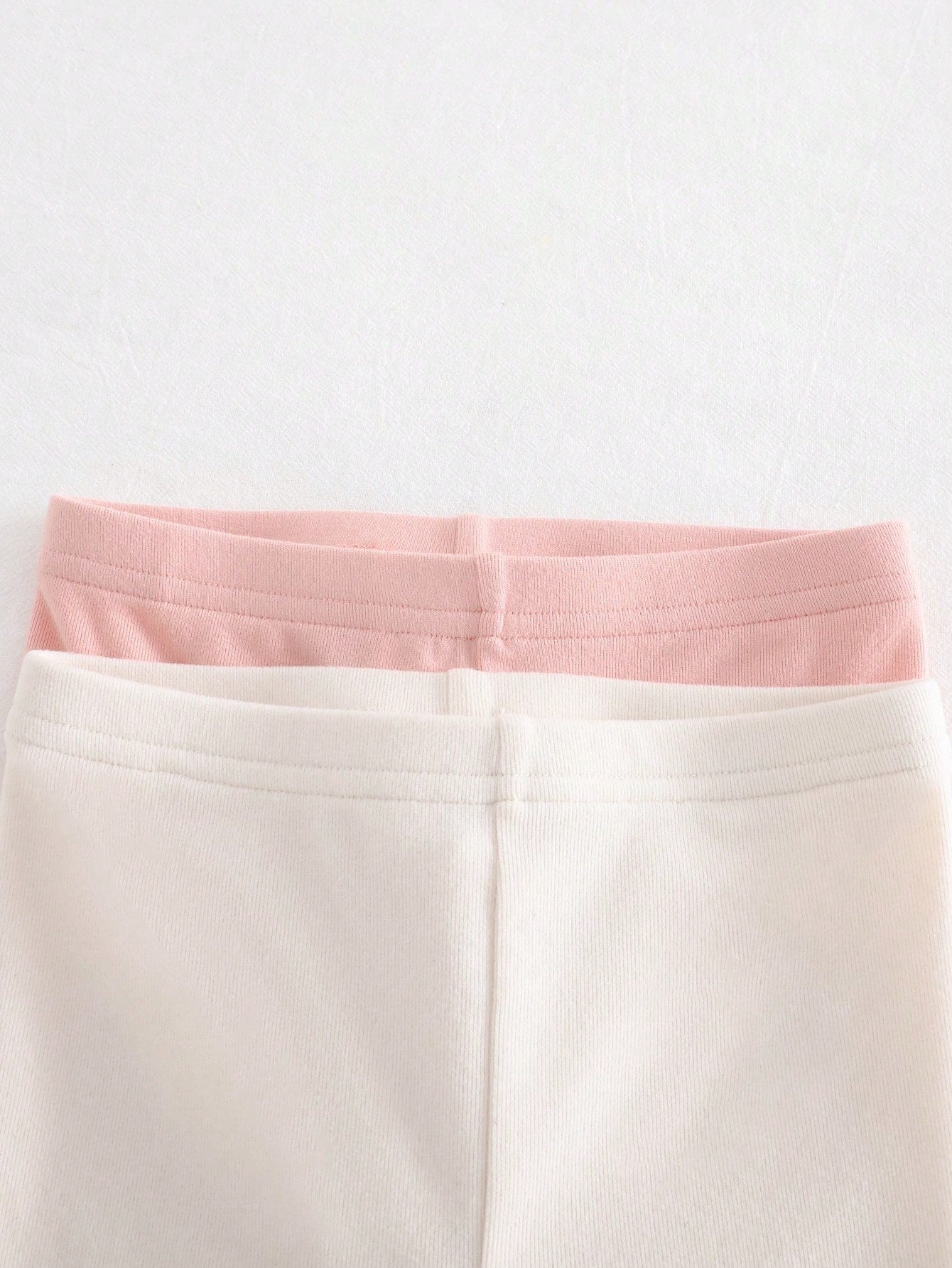 2 peças Conjunto de Pijama de Top de Manga Longa Gola Redonda e Calça de Bebê Menina em Cor Sólida Macia de Tricô