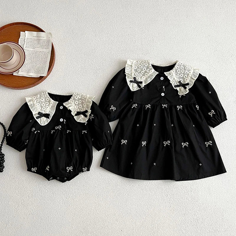 Vestido ou Romper Bordado e com Laços / Baby Girls Long Sleeve Sweet Embroider Sisters Rompers Spring Autumn Kids Baby Girls Children Clothes Dress